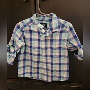 Children's place toddler boys button down plaid blue, size 18-24 months